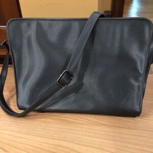 Mary Kay Travel Organizer Crossbody Bag